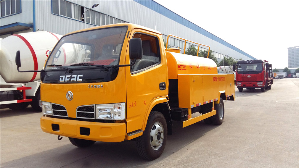 程力威四方高壓清洗車報(bào)價(jià)及參數(shù)